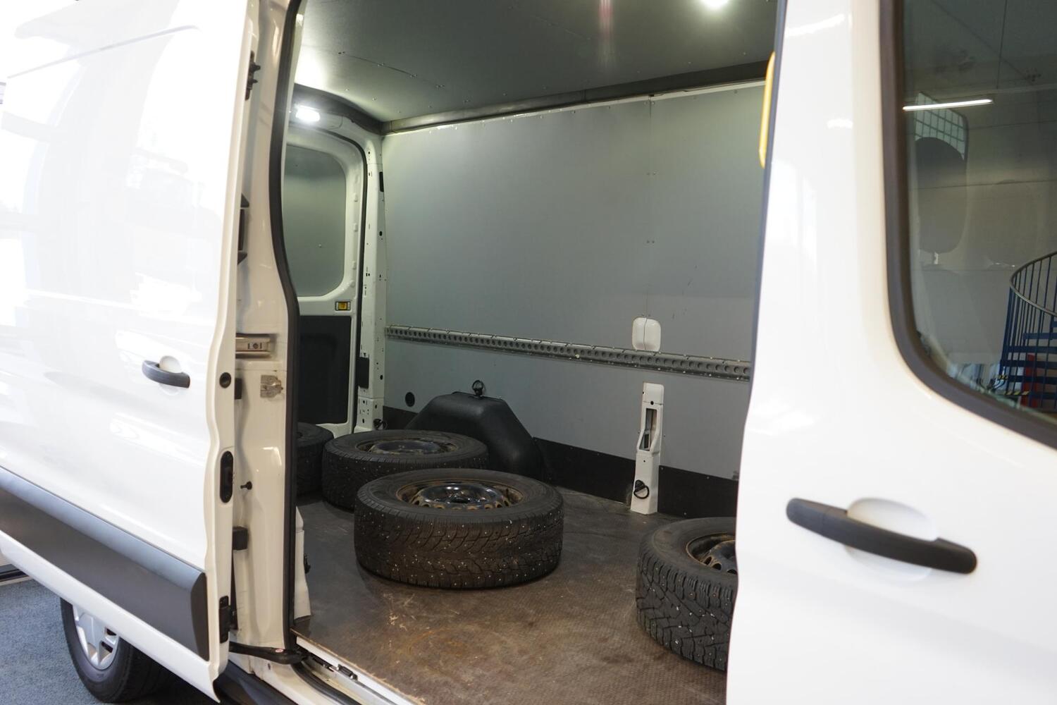 Ford Transit vaihtoauto