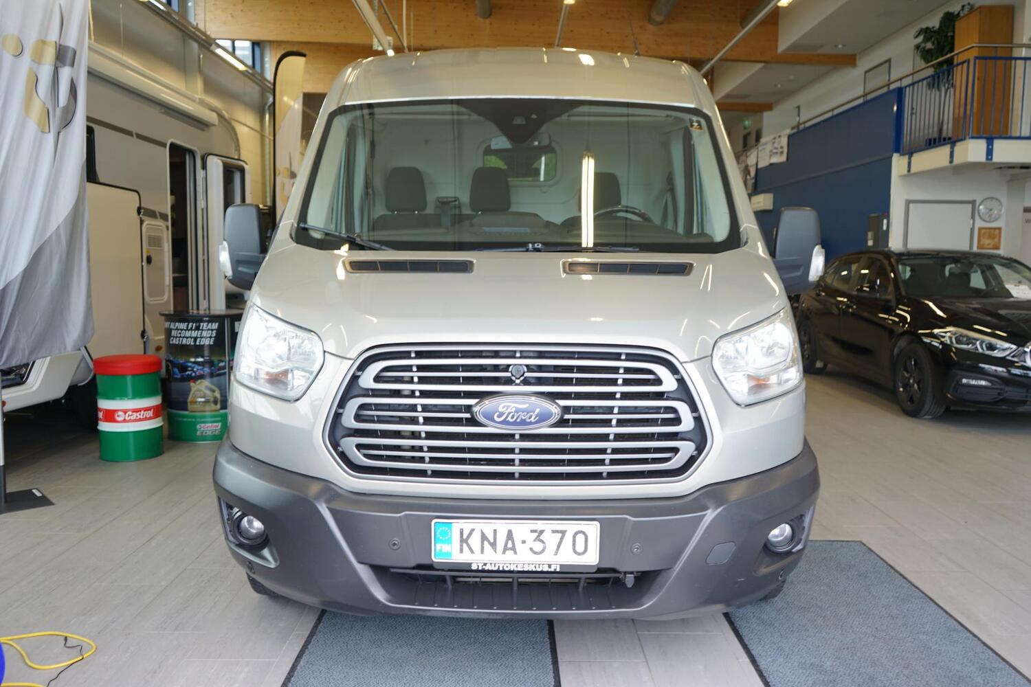 Ford Transit vaihtoauto