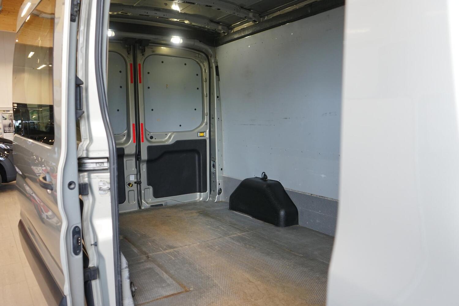 Ford Transit vaihtoauto