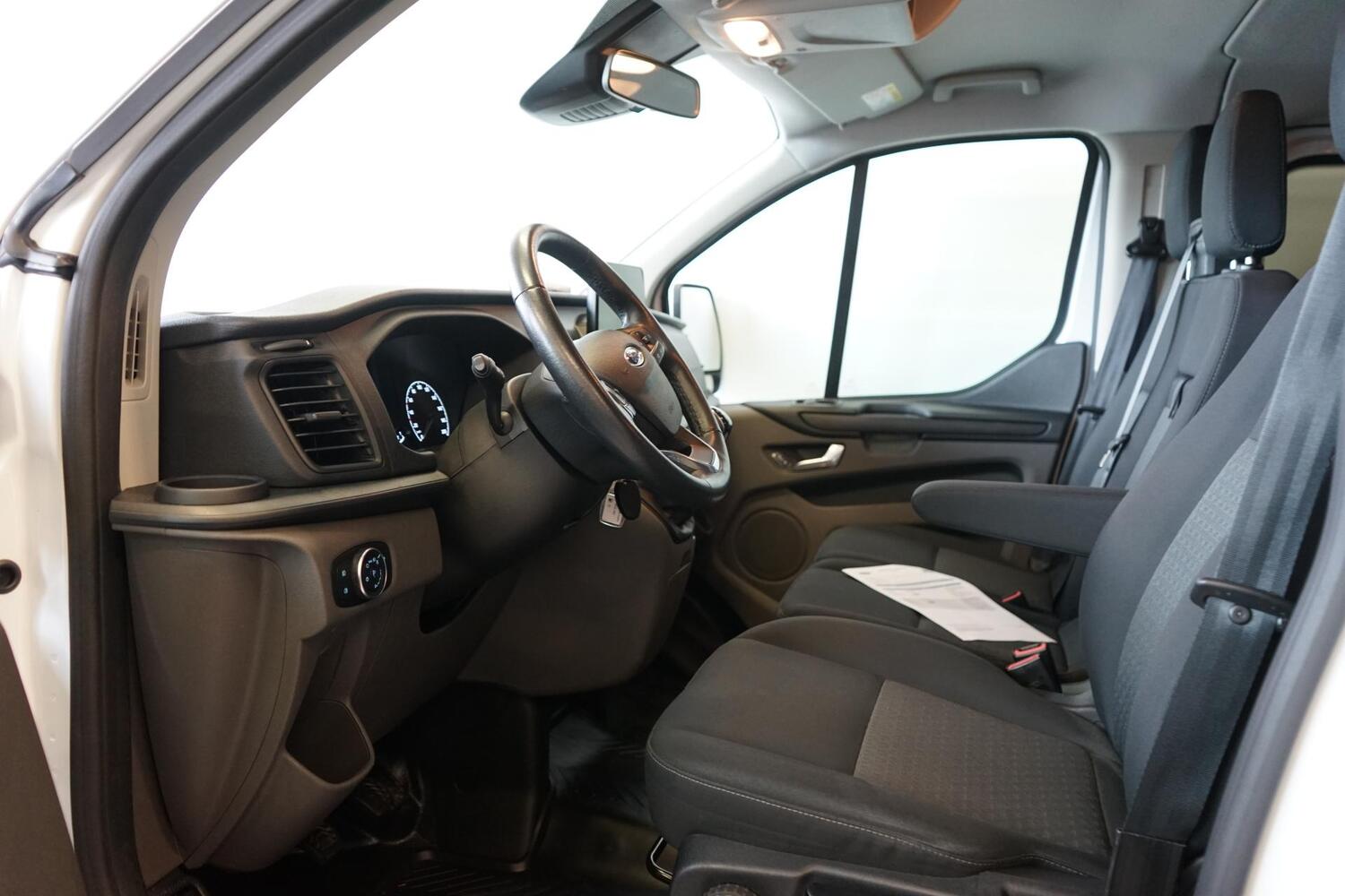 Ford Transit Custom vaihtoauto