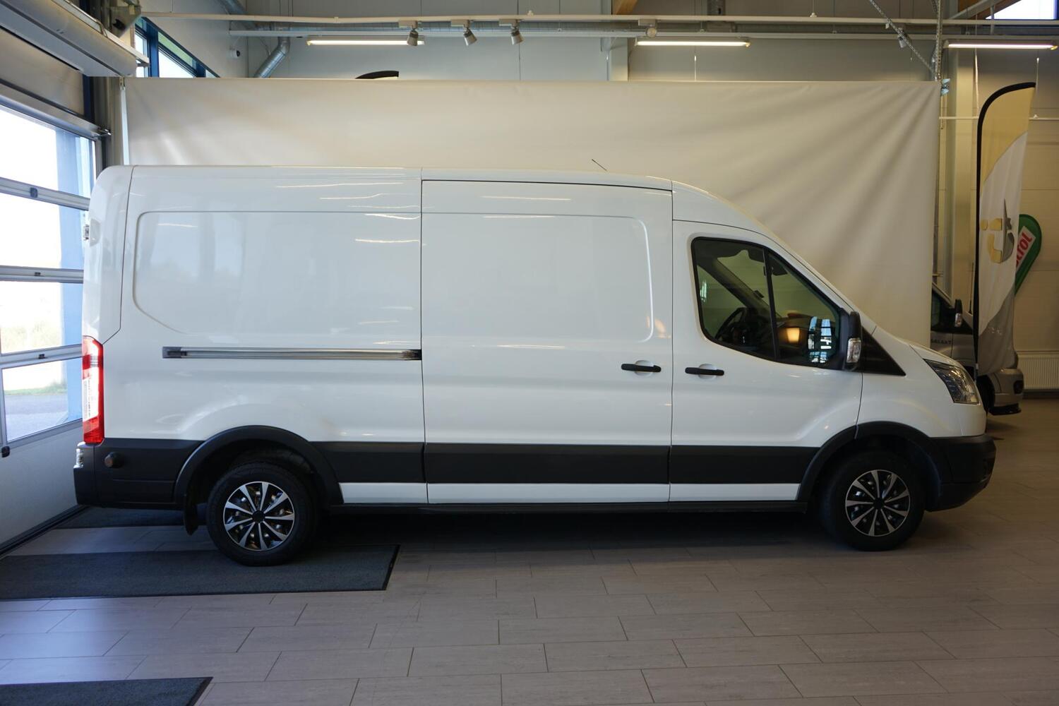 Ford Transit vaihtoauto