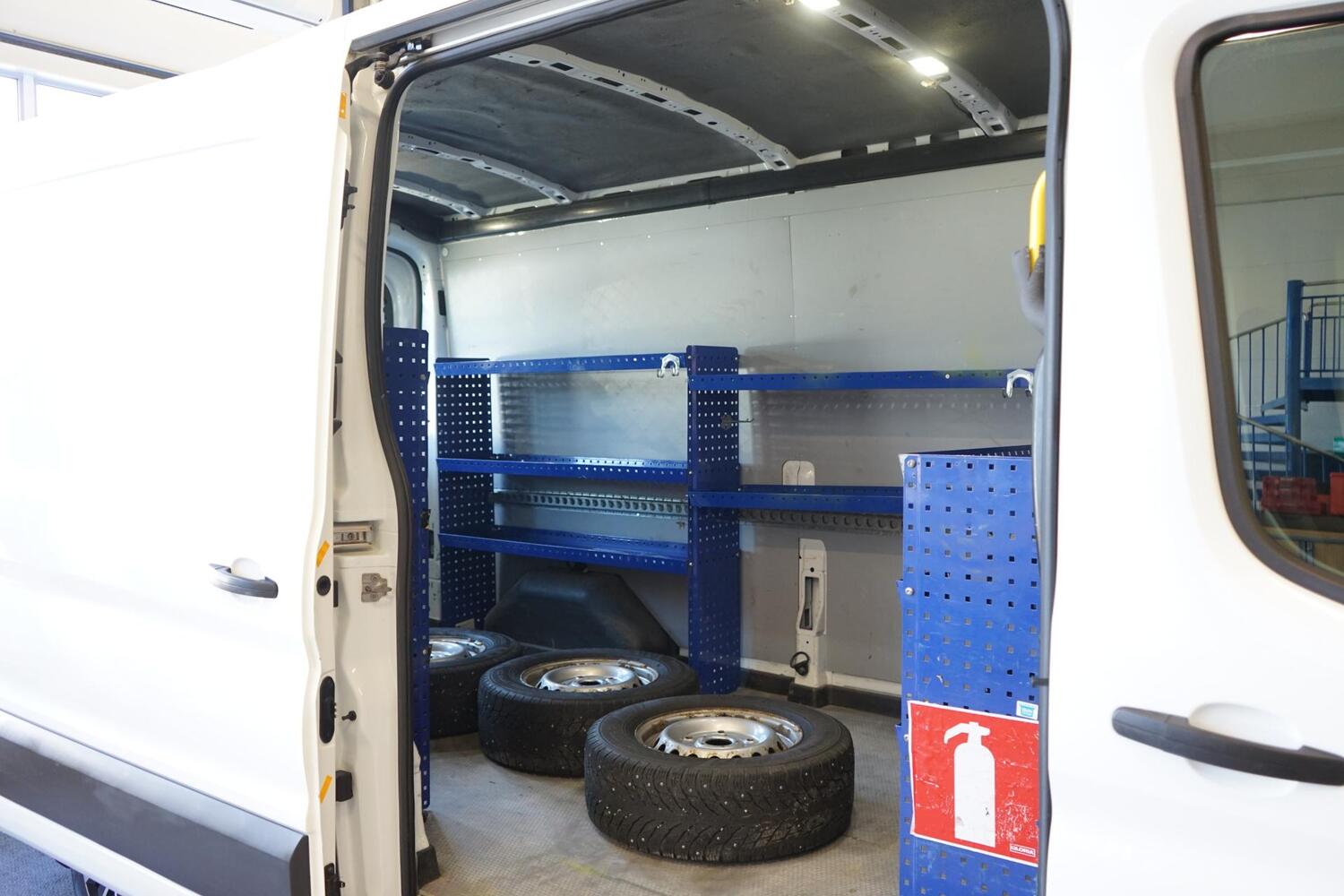 Ford Transit vaihtoauto