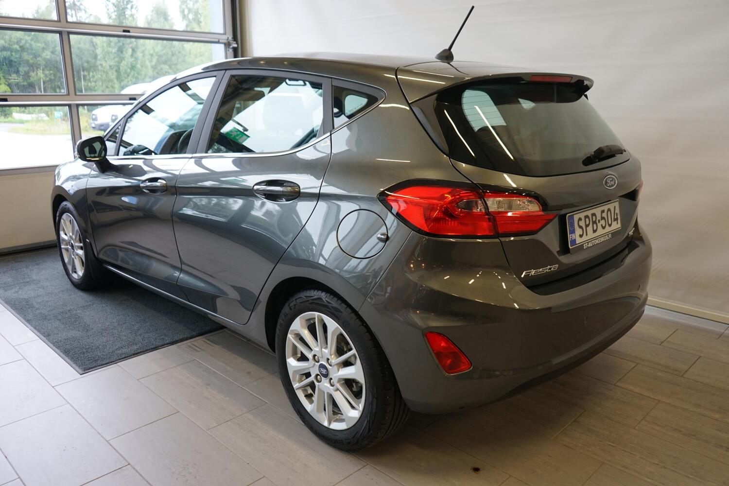 Ford Fiesta vaihtoauto