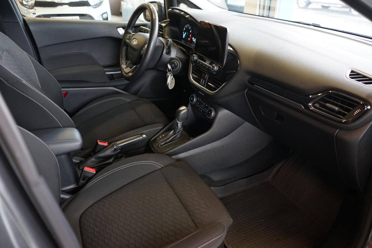 Ford Fiesta vaihtoauto