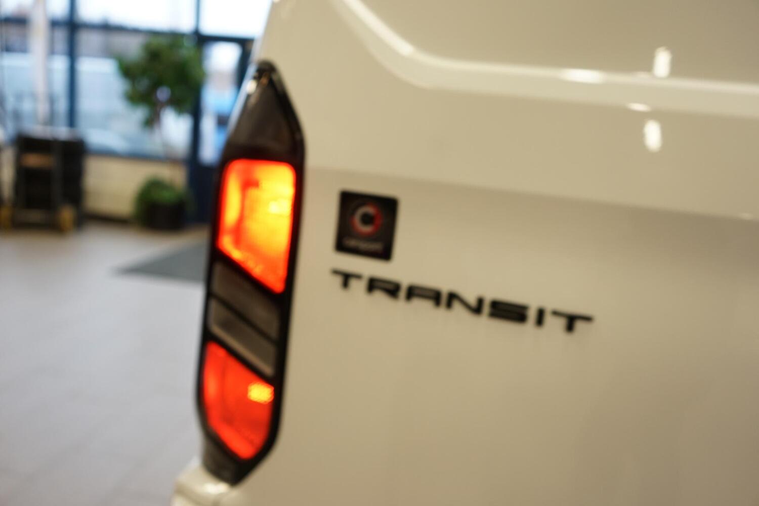 Ford Transit Custom vaihtoauto