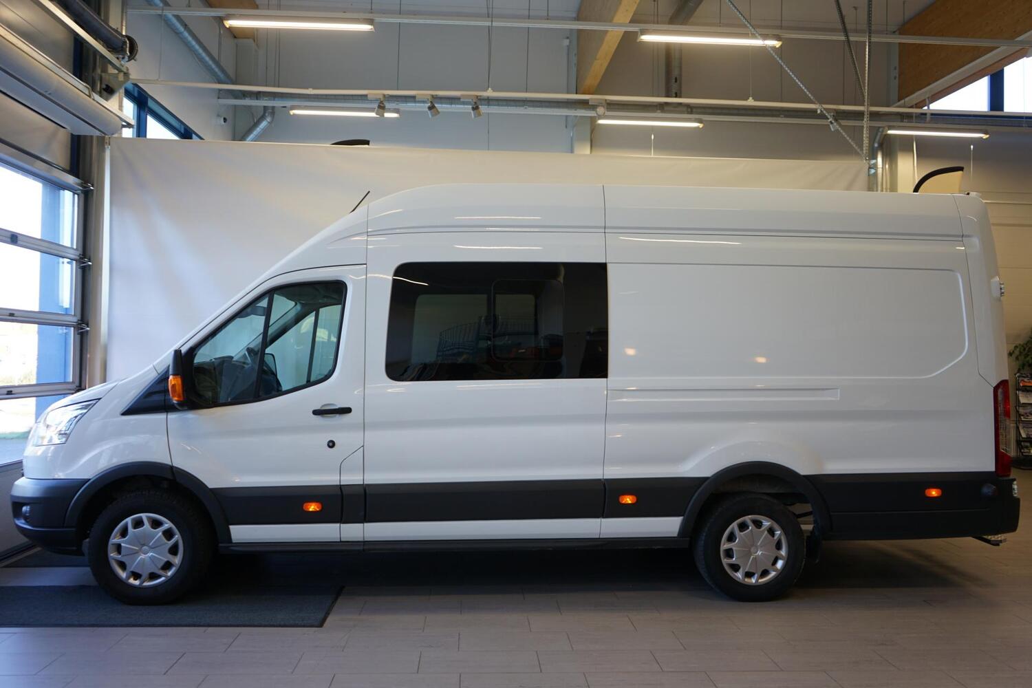 Ford Transit vaihtoauto