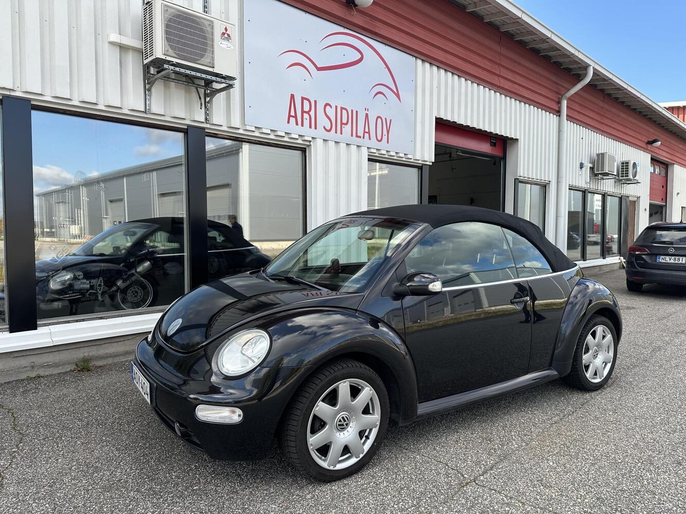 Volkswagen New Beetle vaihtoauto