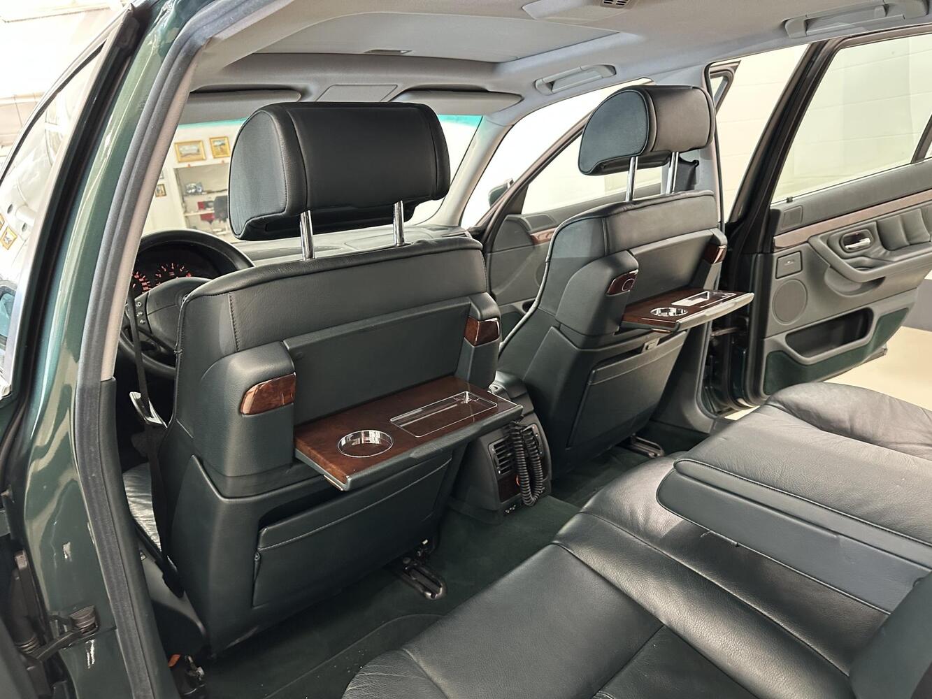 BMW 735 vaihtoauto