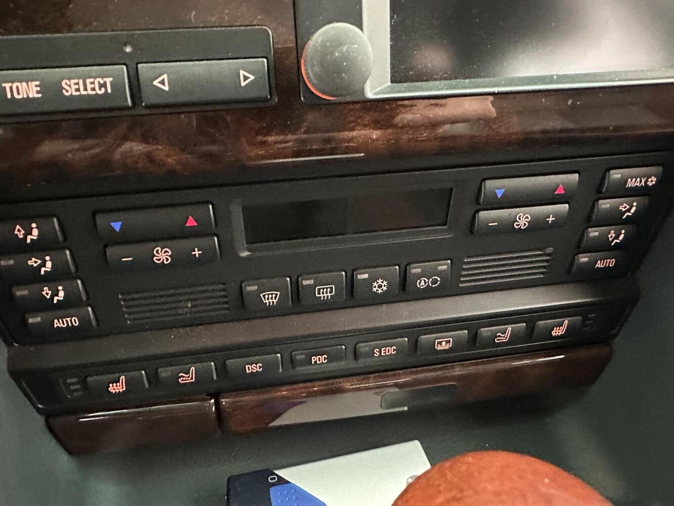 BMW 735 vaihtoauto