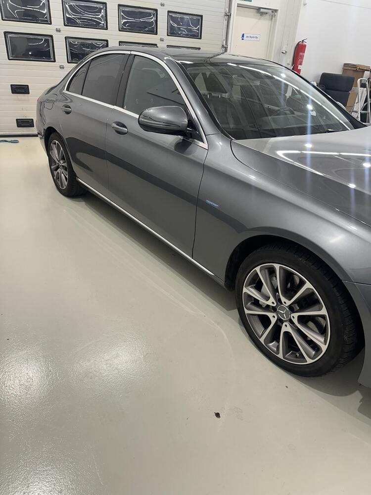 Mercedes-Benz E vaihtoauto