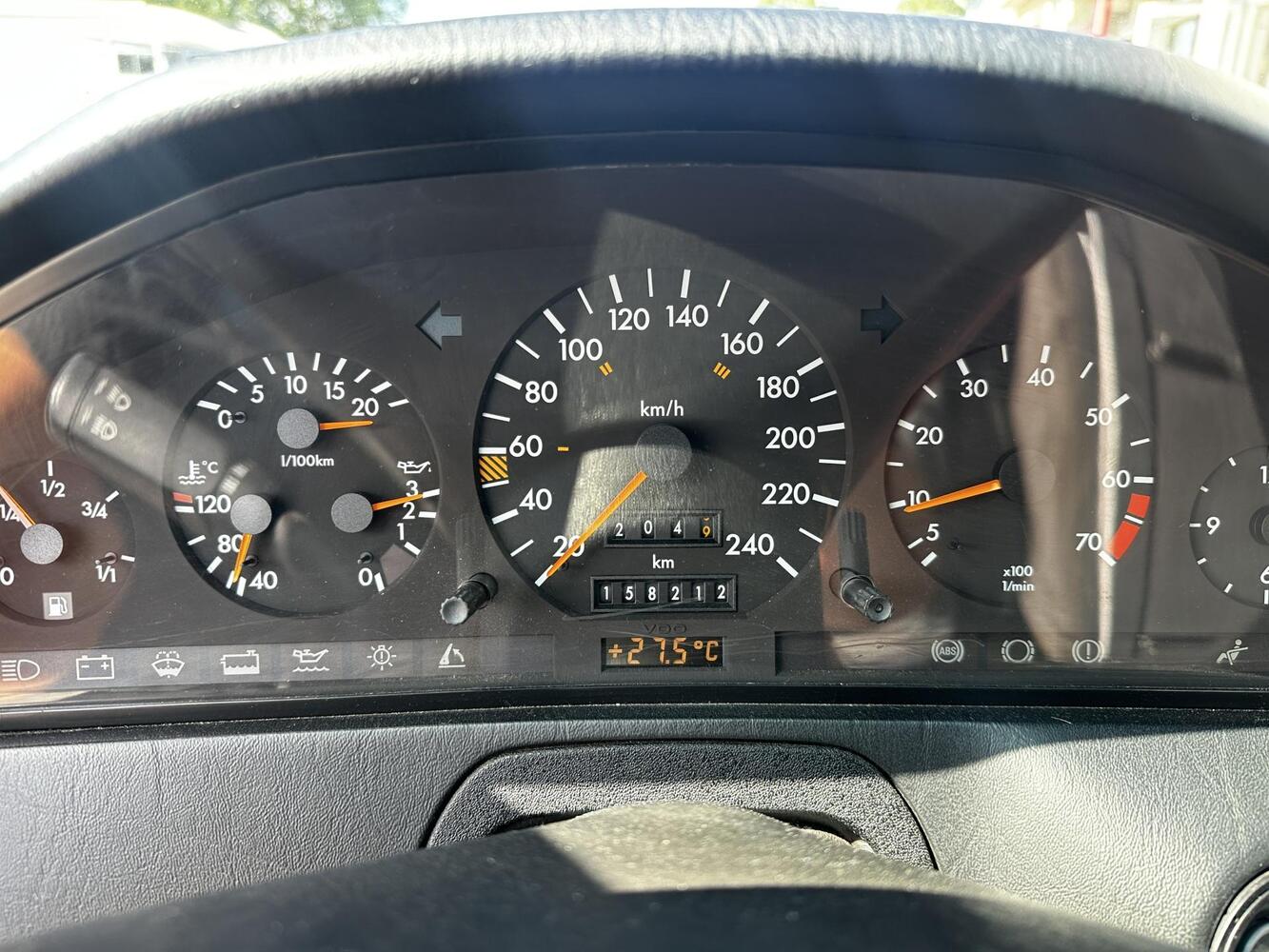 Mercedes-Benz SL vaihtoauto