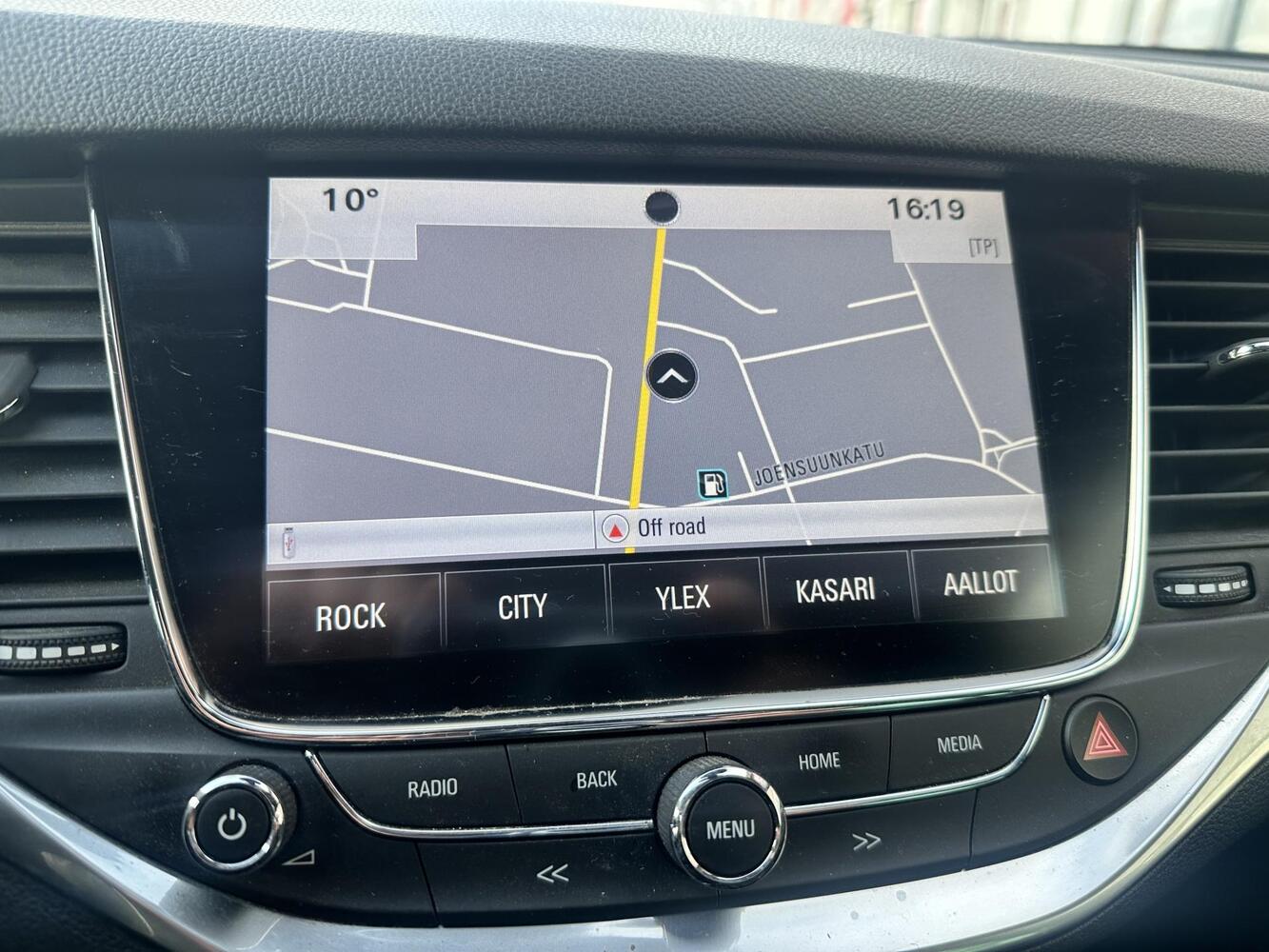 Opel Astra vaihtoauto