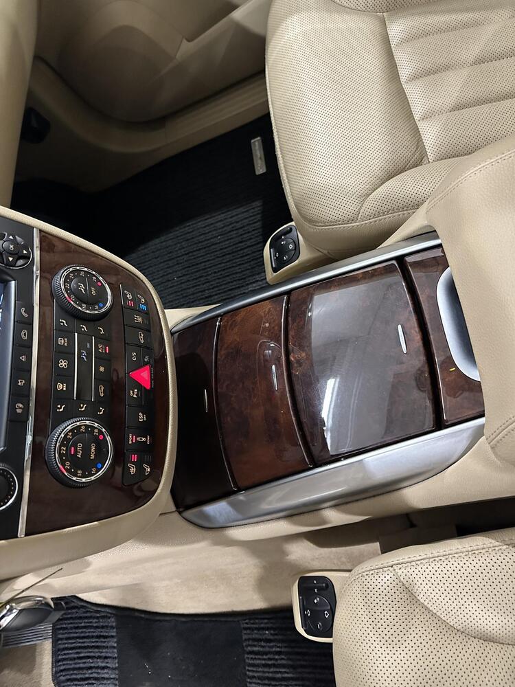 Mercedes-Benz R vaihtoauto