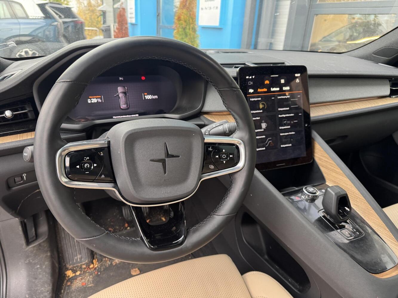 Polestar 2 vaihtoauto
