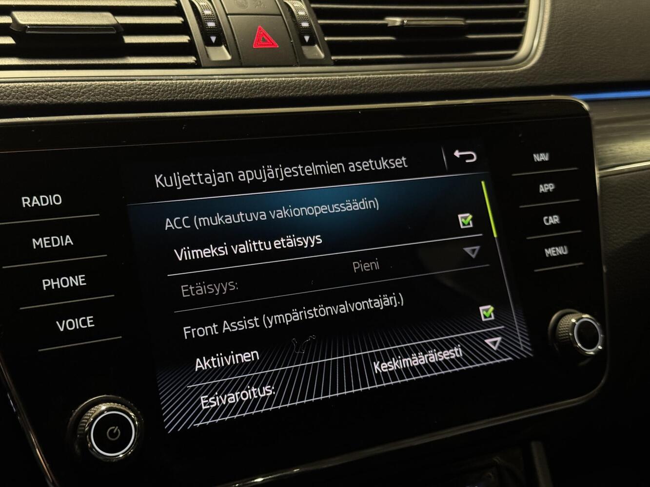 Skoda Superb vaihtoauto