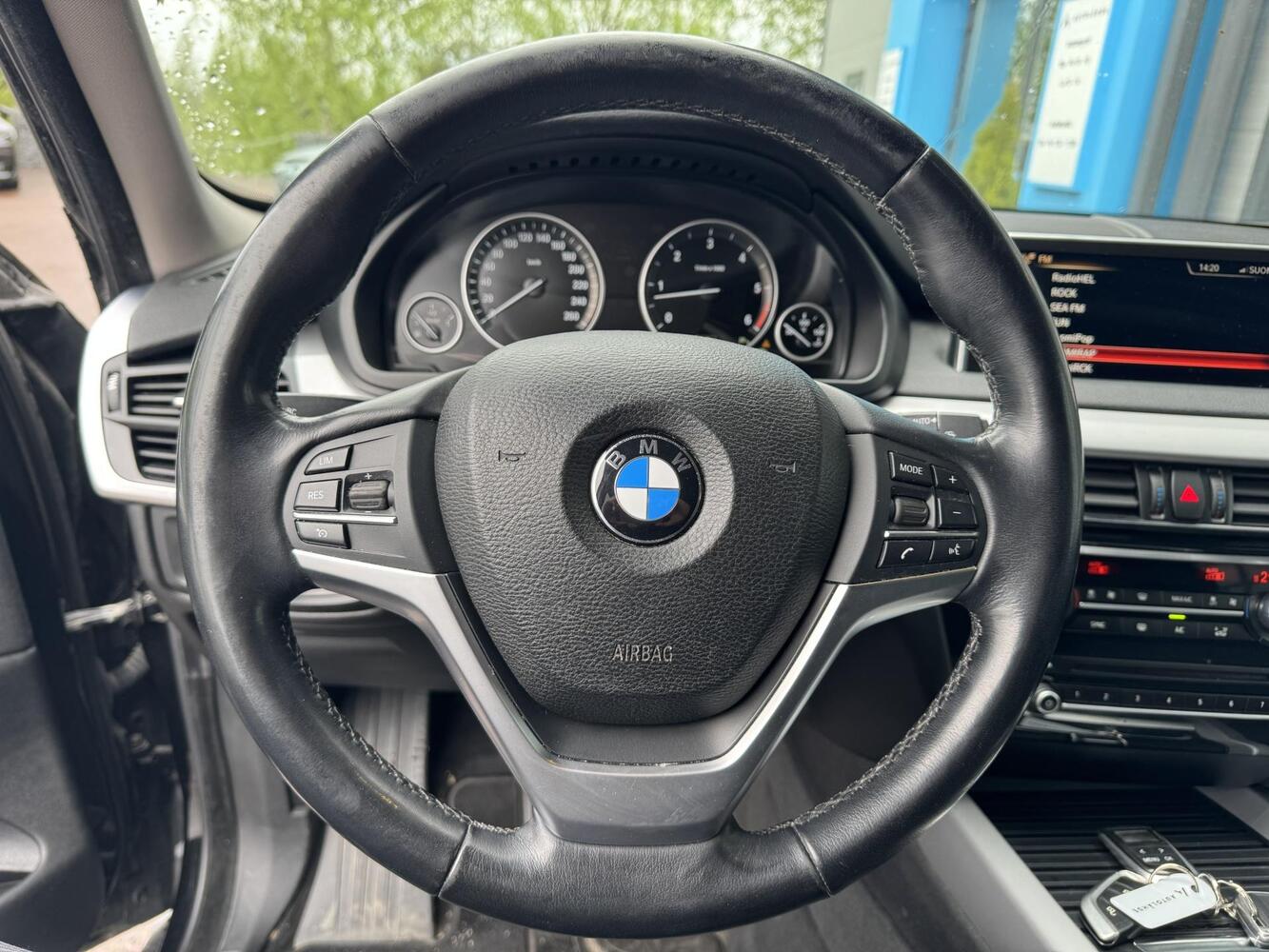 BMW X5 vaihtoauto
