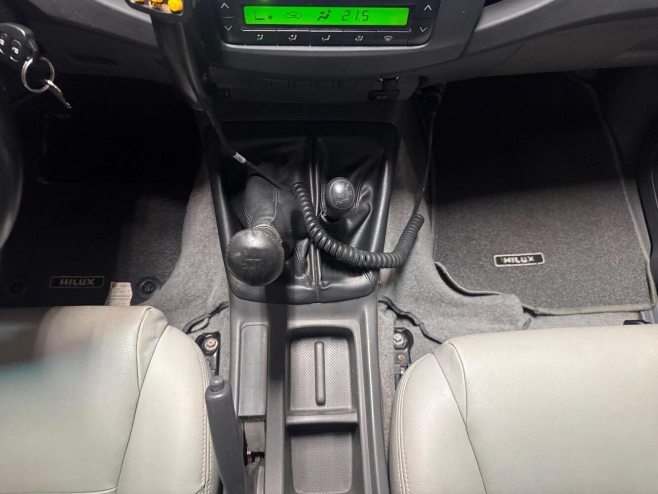 Toyota Hilux vaihtoauto