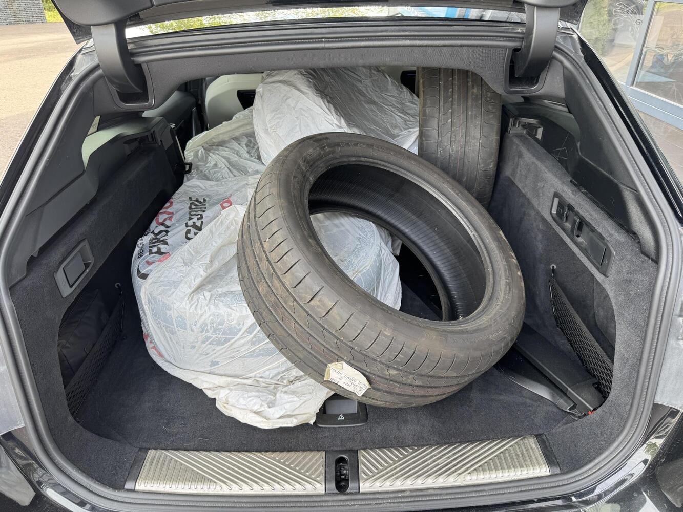 BMW i5 vaihtoauto