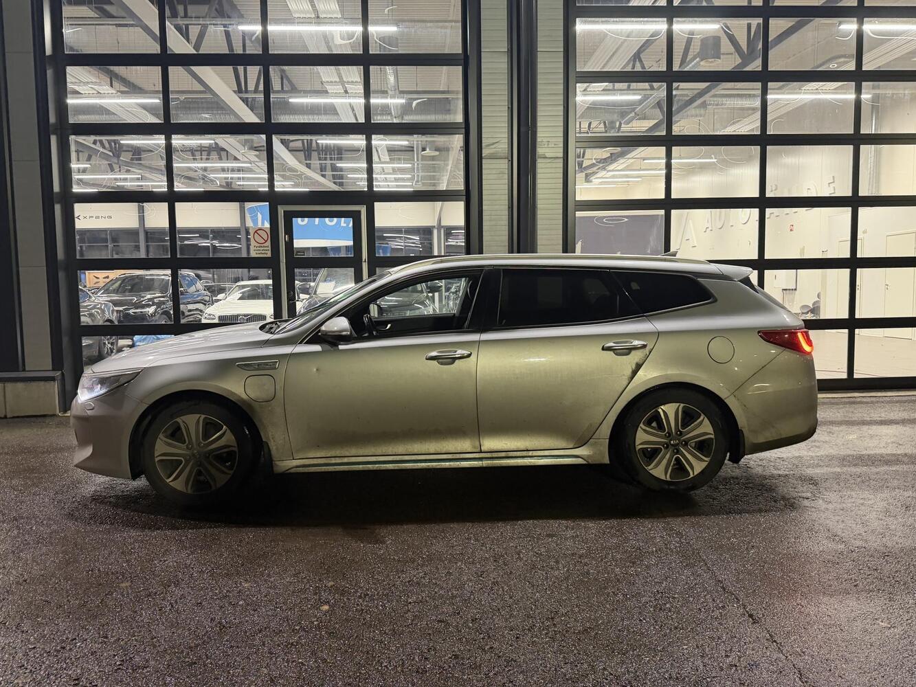 Kia Optima vaihtoauto