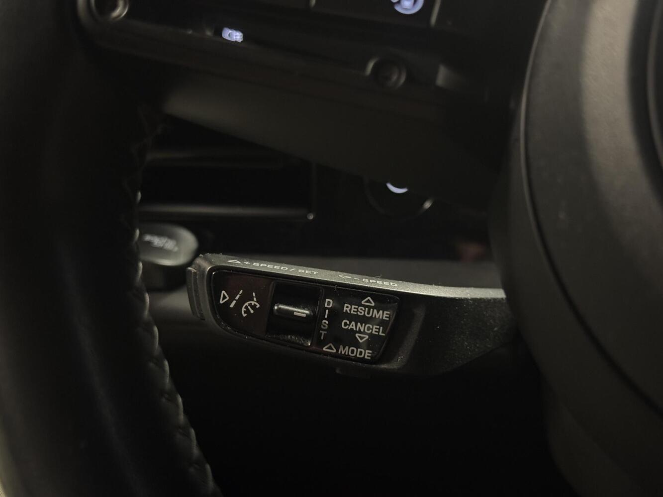 Porsche Taycan vaihtoauto