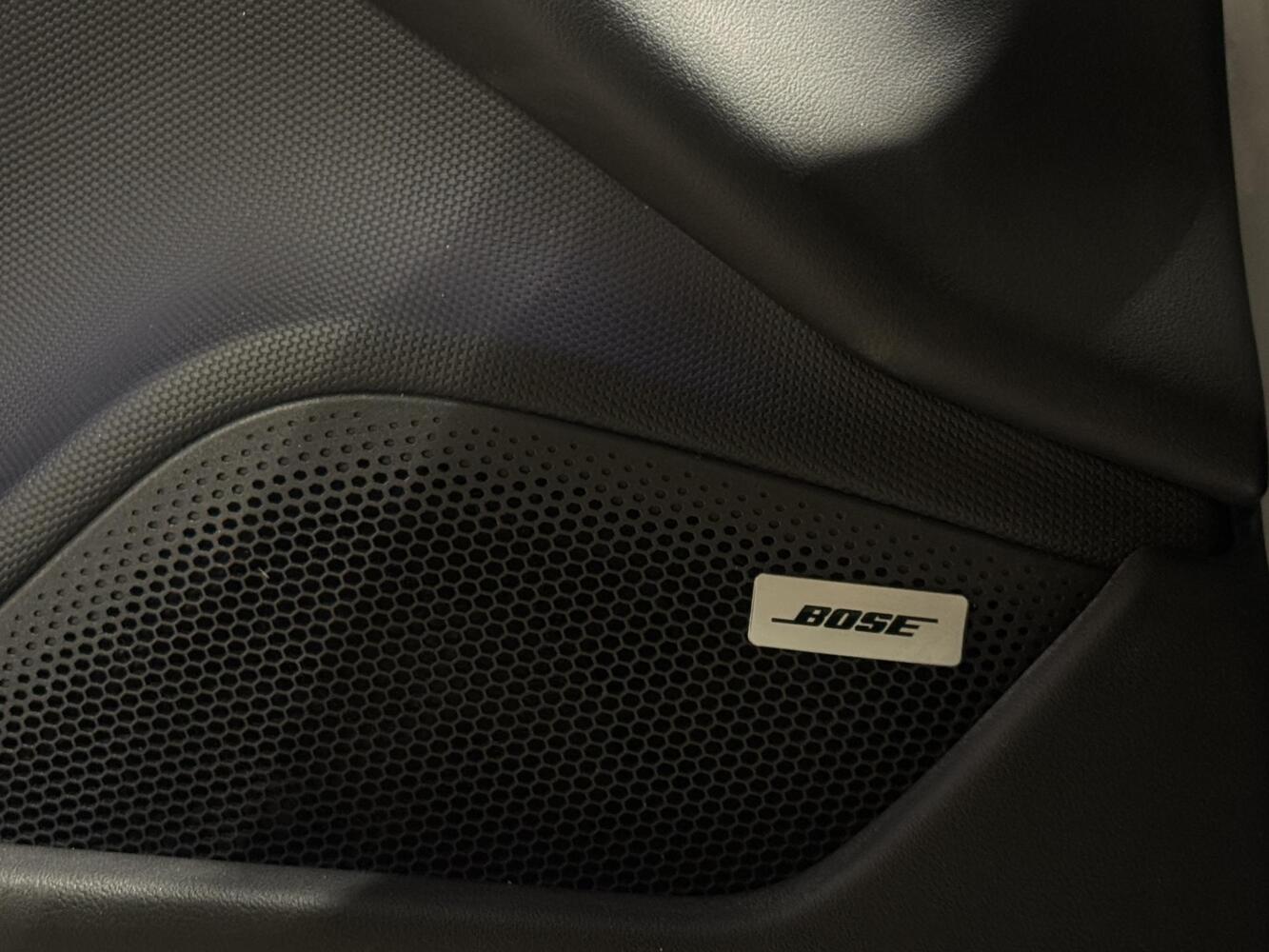 Porsche Taycan vaihtoauto