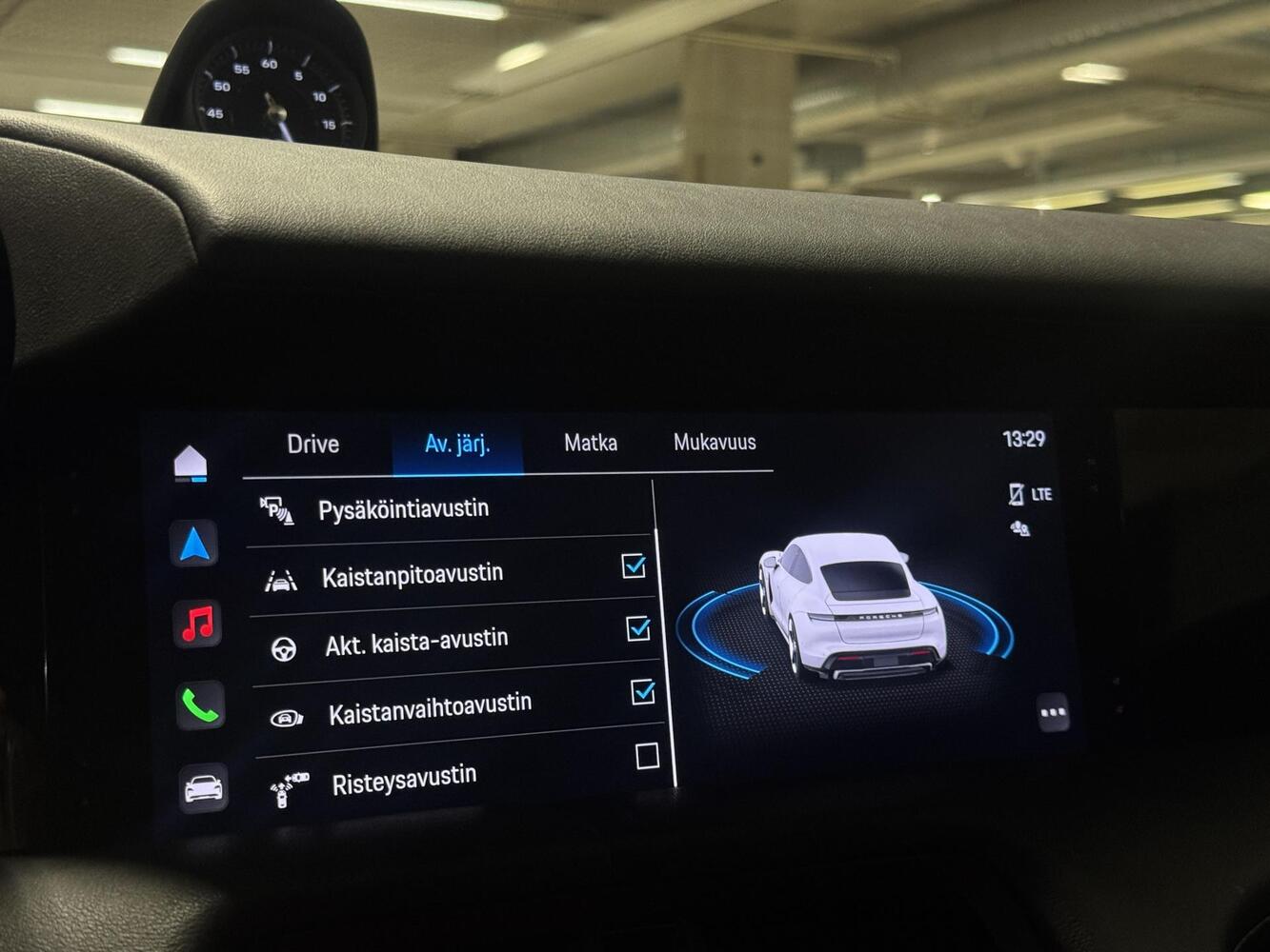 Porsche Taycan vaihtoauto