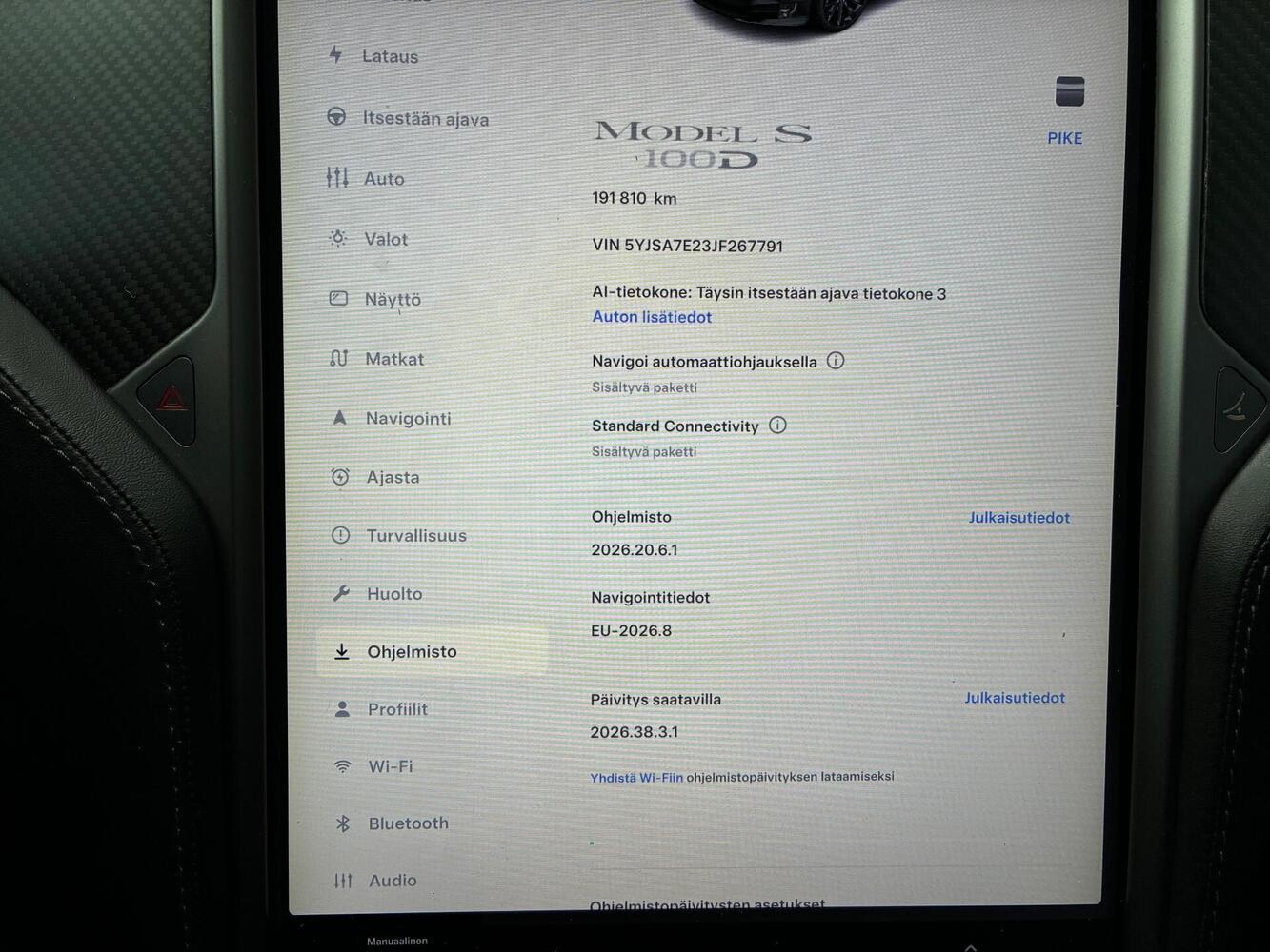 Tesla Model S vaihtoauto