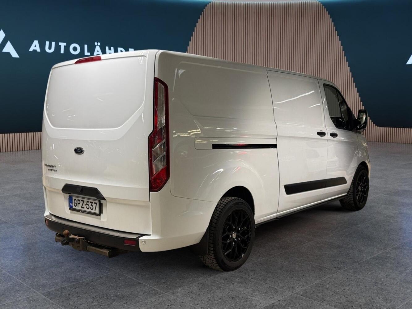 Ford Transit Custom vaihtoauto