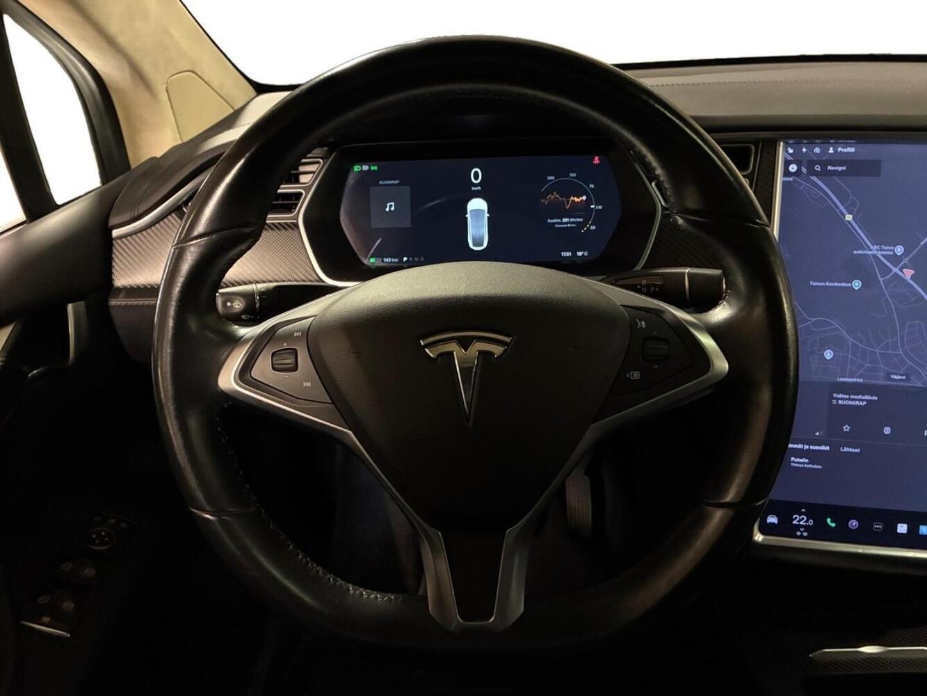 Tesla Model X vaihtoauto