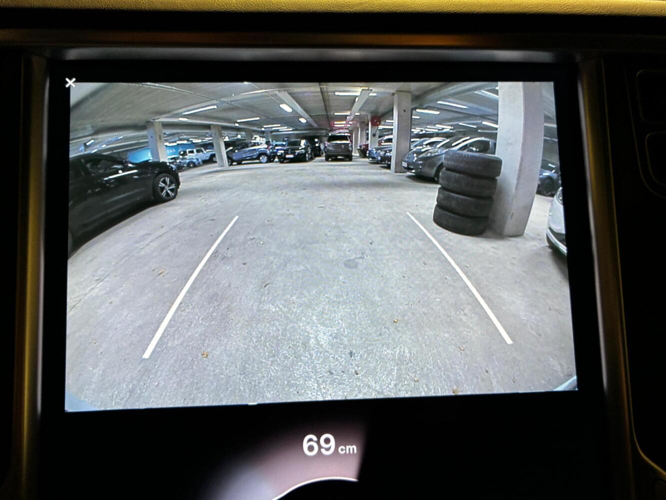 Tesla Model X vaihtoauto