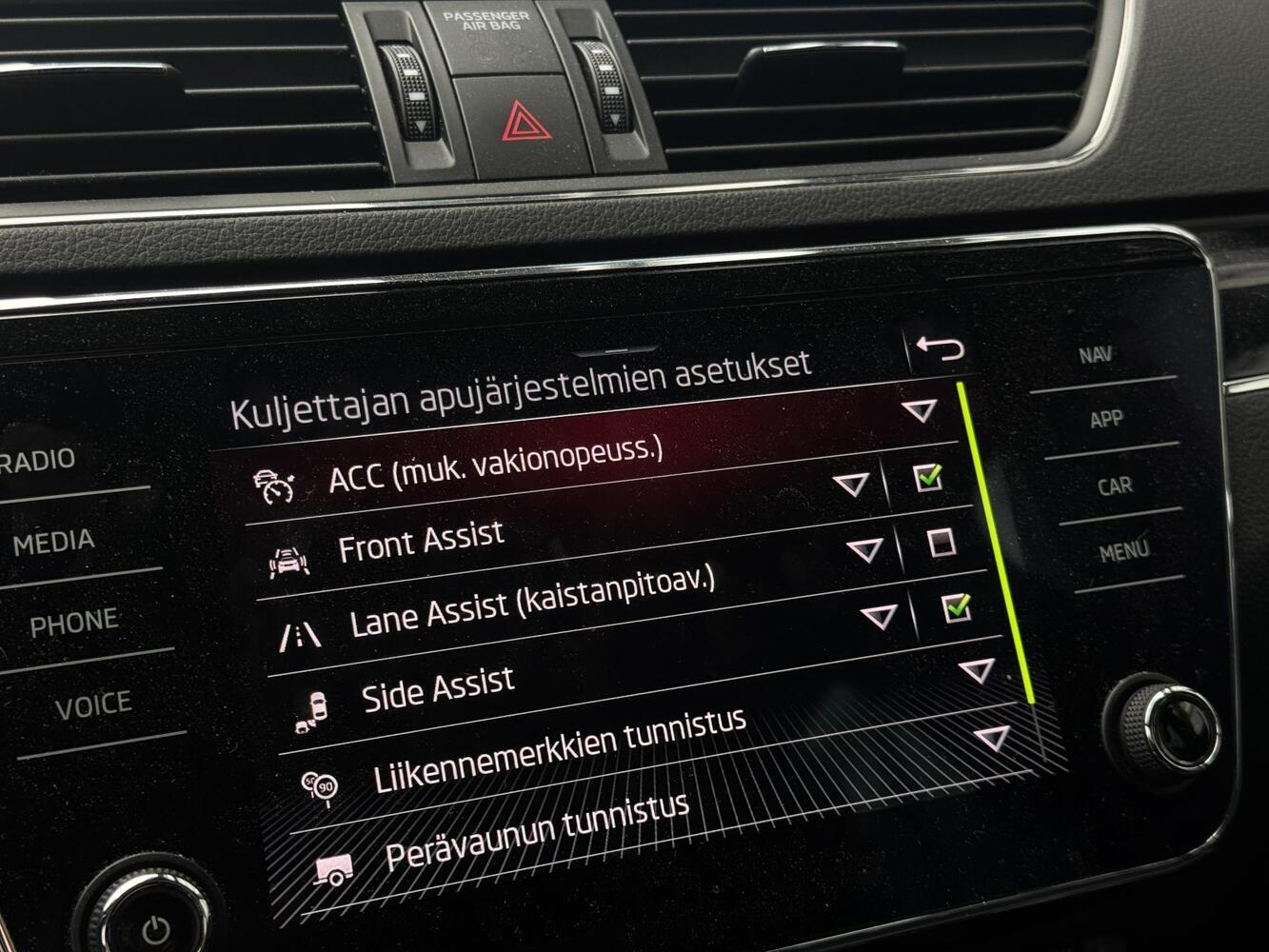 Skoda Superb vaihtoauto