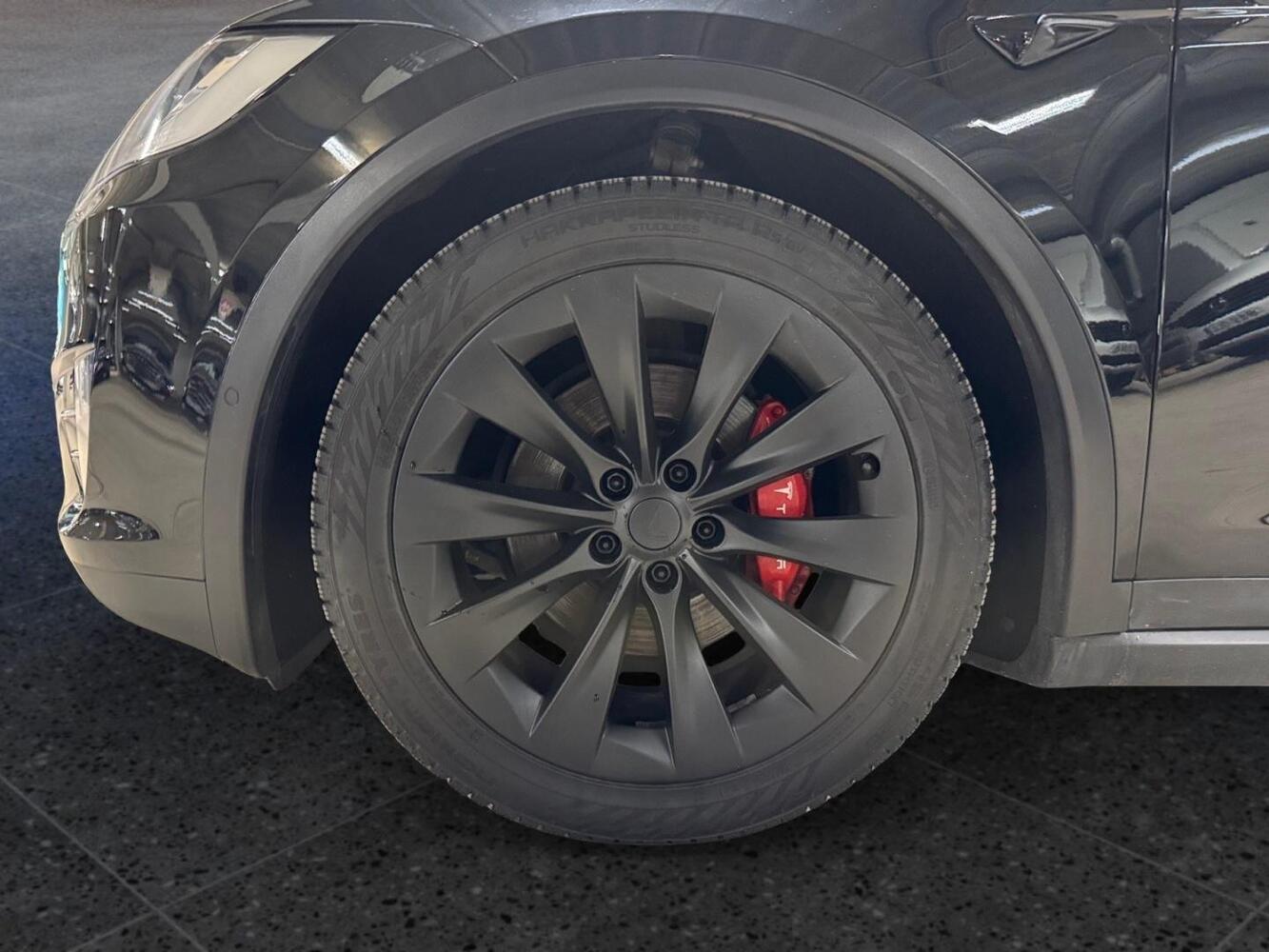 Tesla Model X vaihtoauto