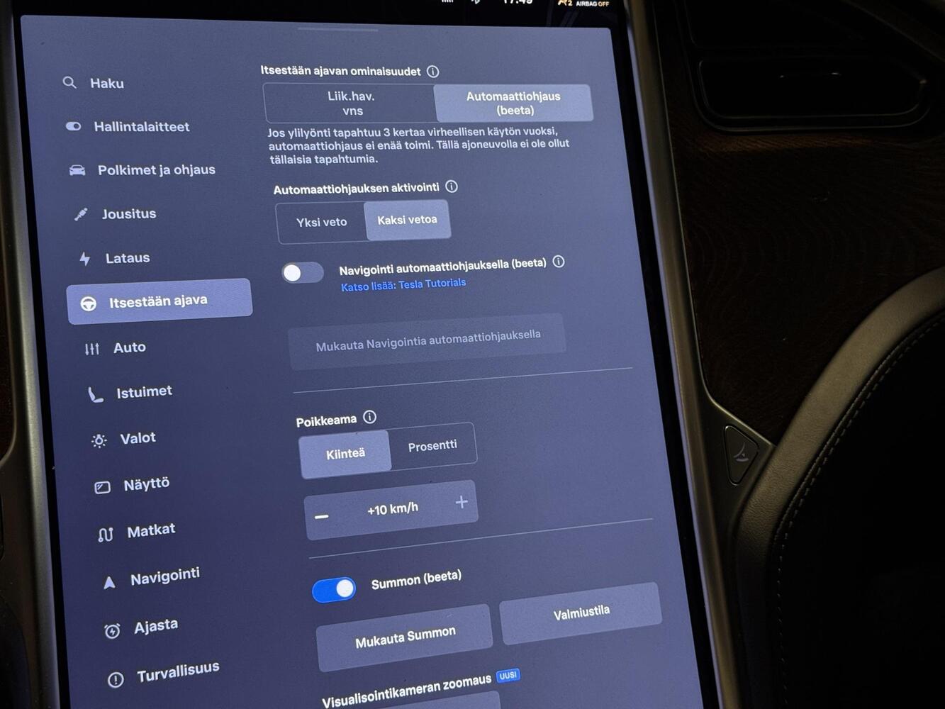 Tesla Model X vaihtoauto
