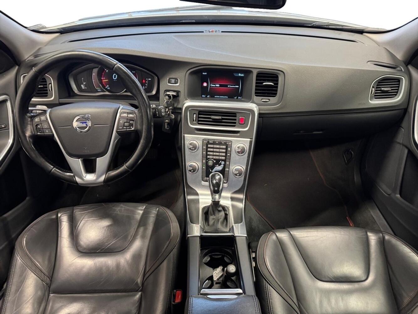 Volvo V60 vaihtoauto