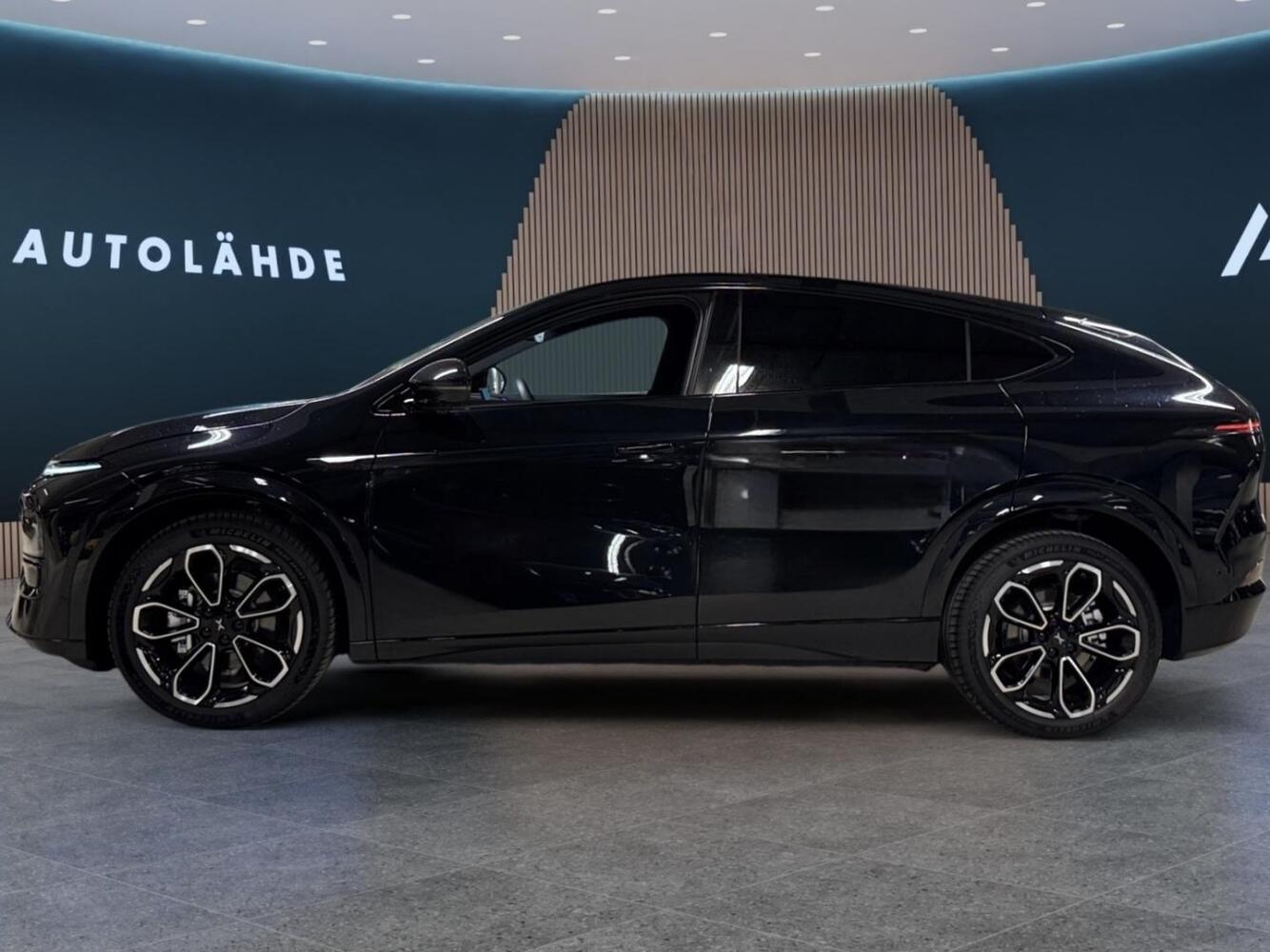 XPENG New G6 vaihtoauto