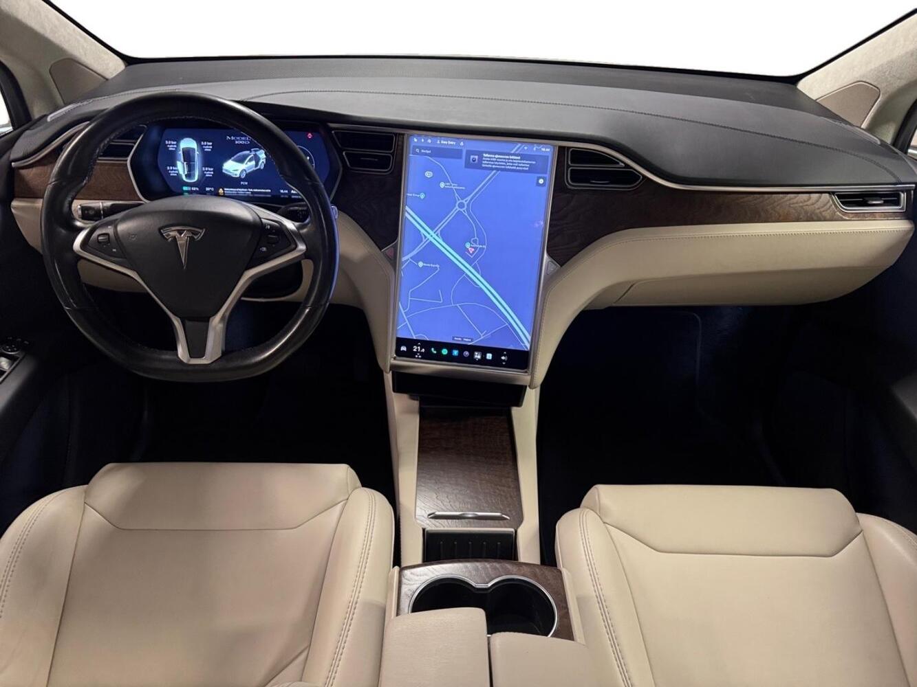 Tesla Model X vaihtoauto