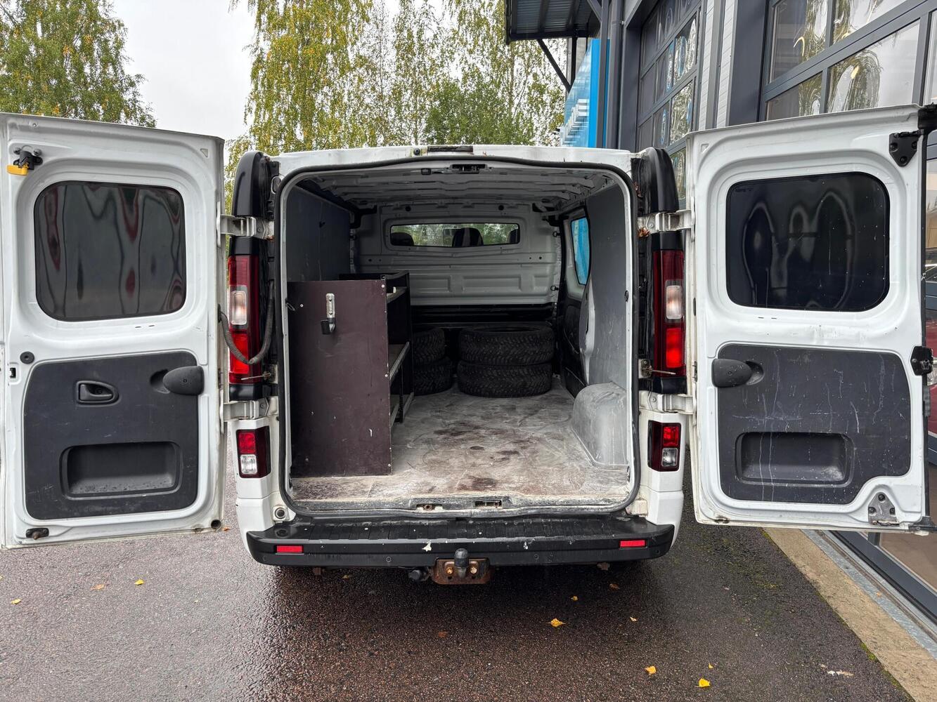 Opel Vivaro vaihtoauto