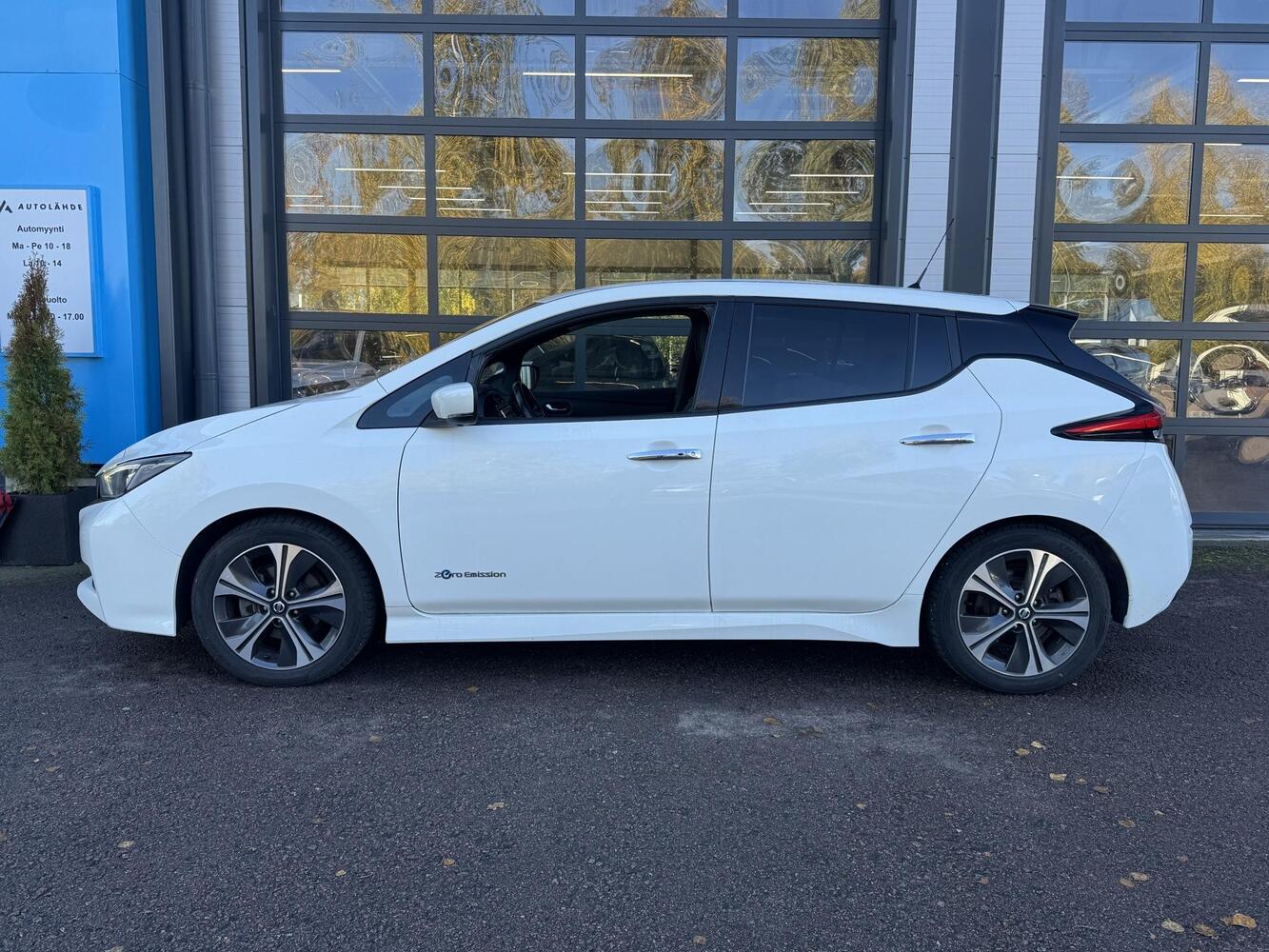 Nissan Leaf vaihtoauto