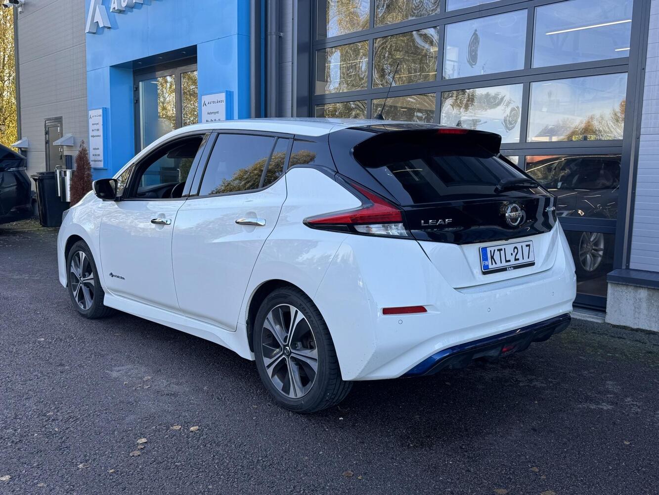 Nissan Leaf vaihtoauto