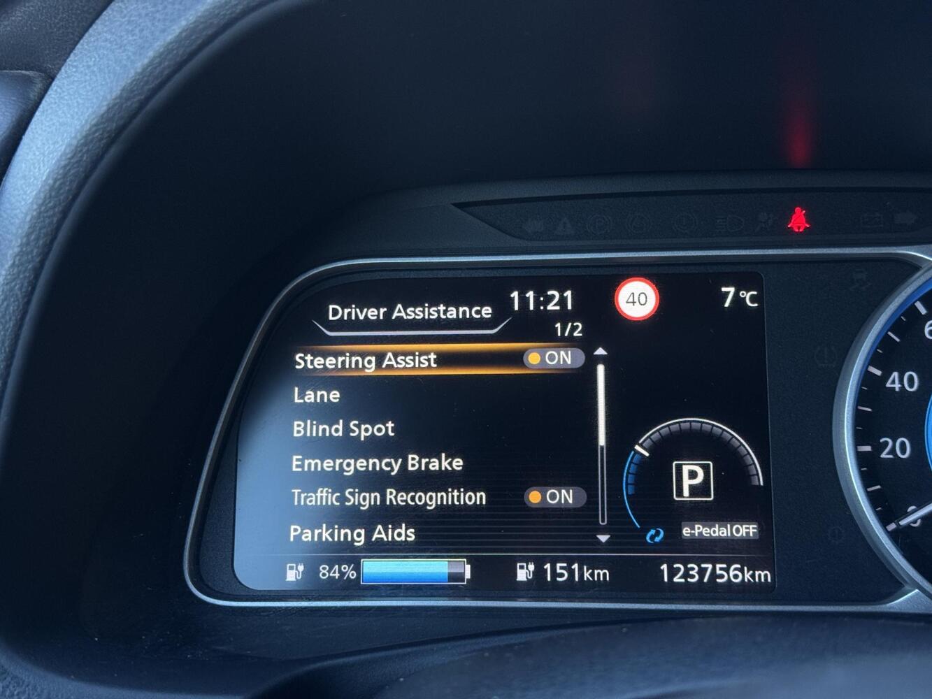 Nissan Leaf vaihtoauto