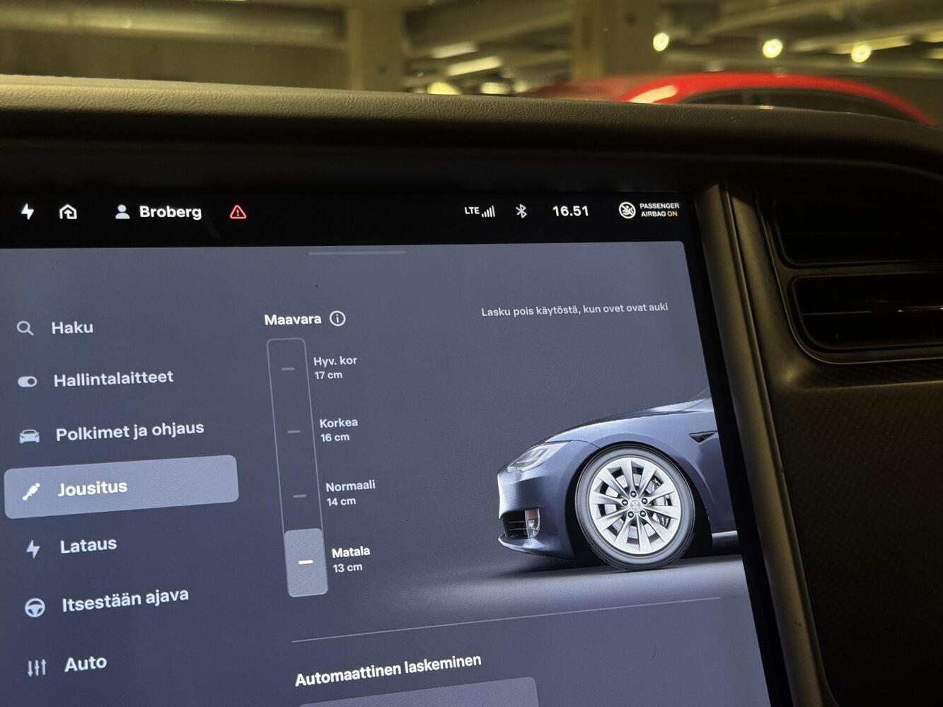 Tesla Model S vaihtoauto