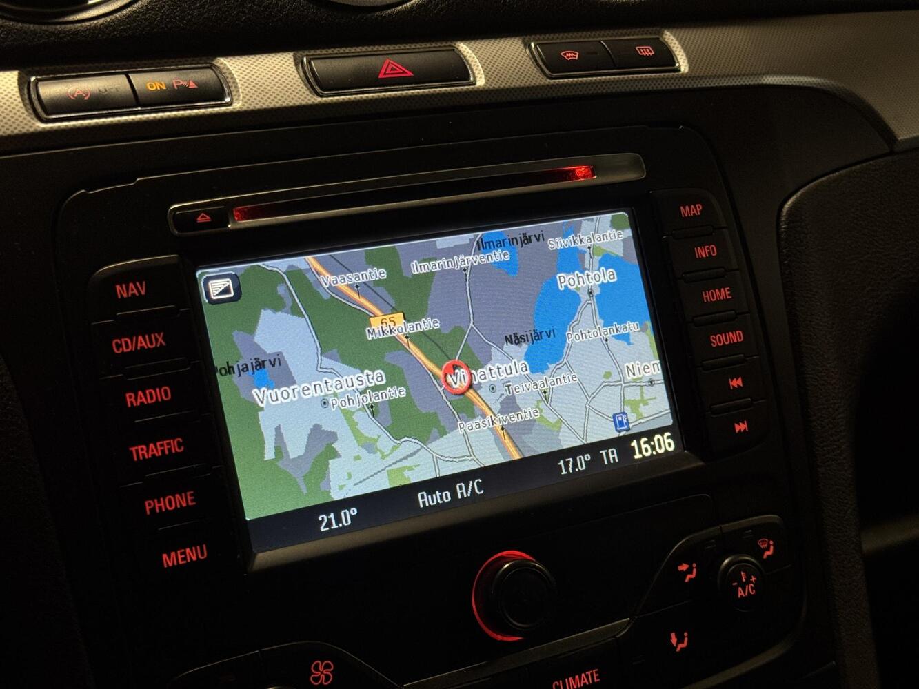 Ford S-MAX vaihtoauto