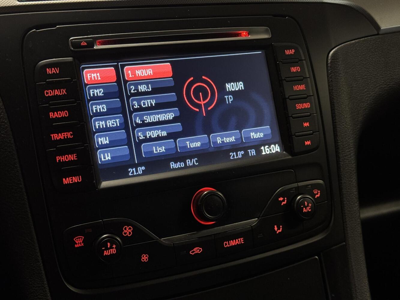 Ford S-MAX vaihtoauto