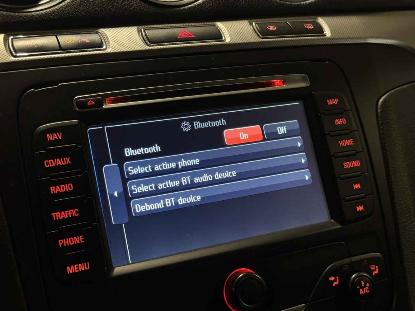 Ford S-MAX vaihtoauto