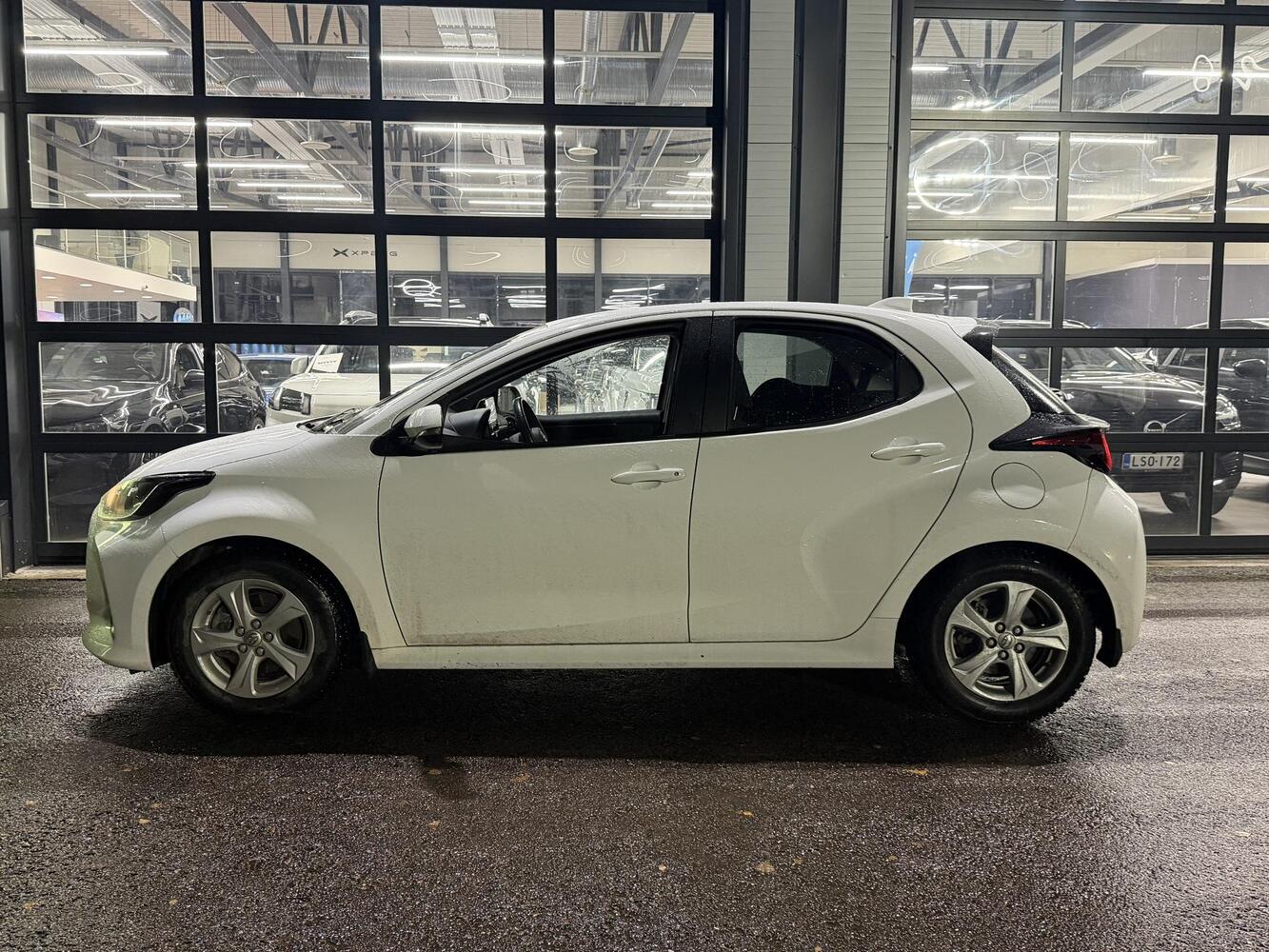 Toyota Yaris vaihtoauto