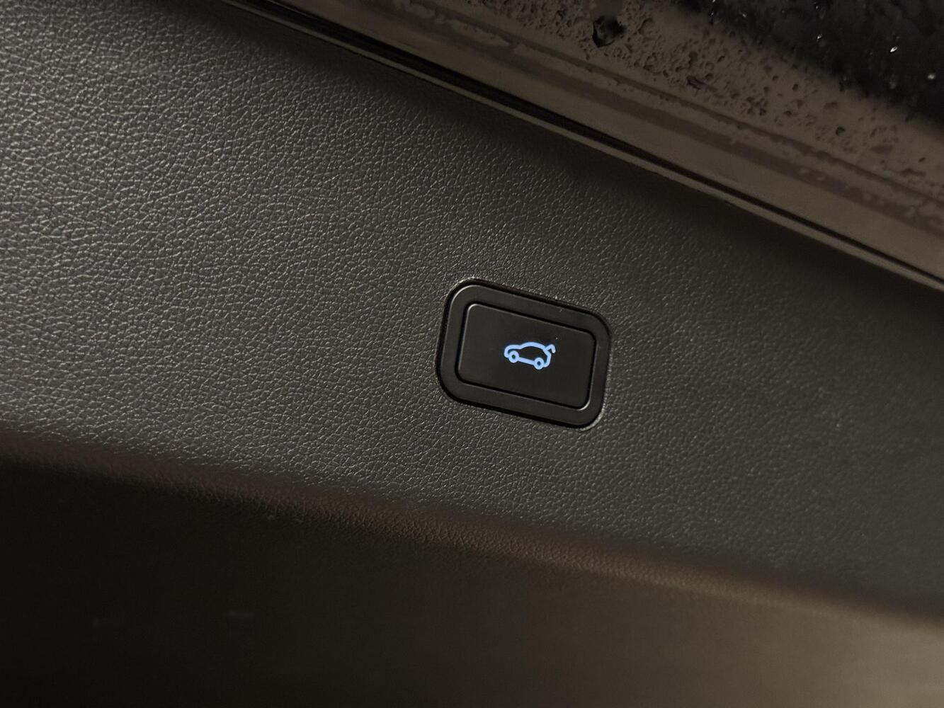 XPENG New G9 vaihtoauto