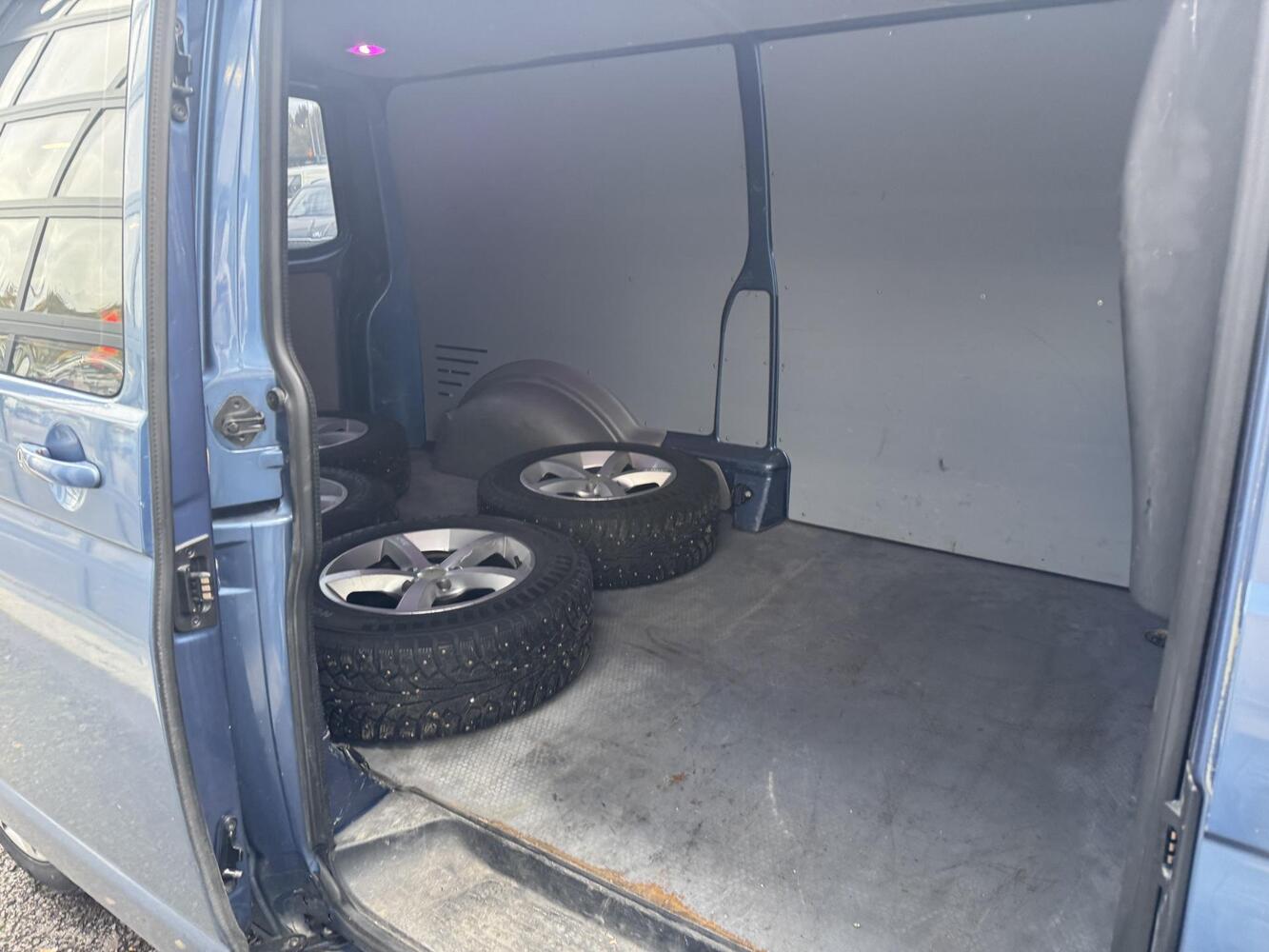 Volkswagen Transporter vaihtoauto