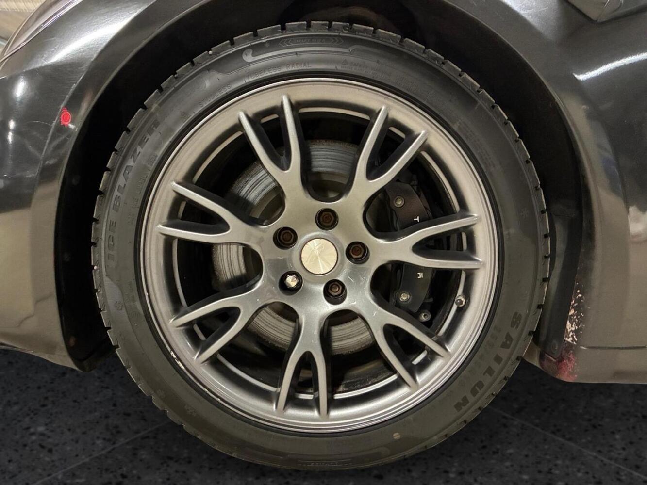 Tesla Model S vaihtoauto