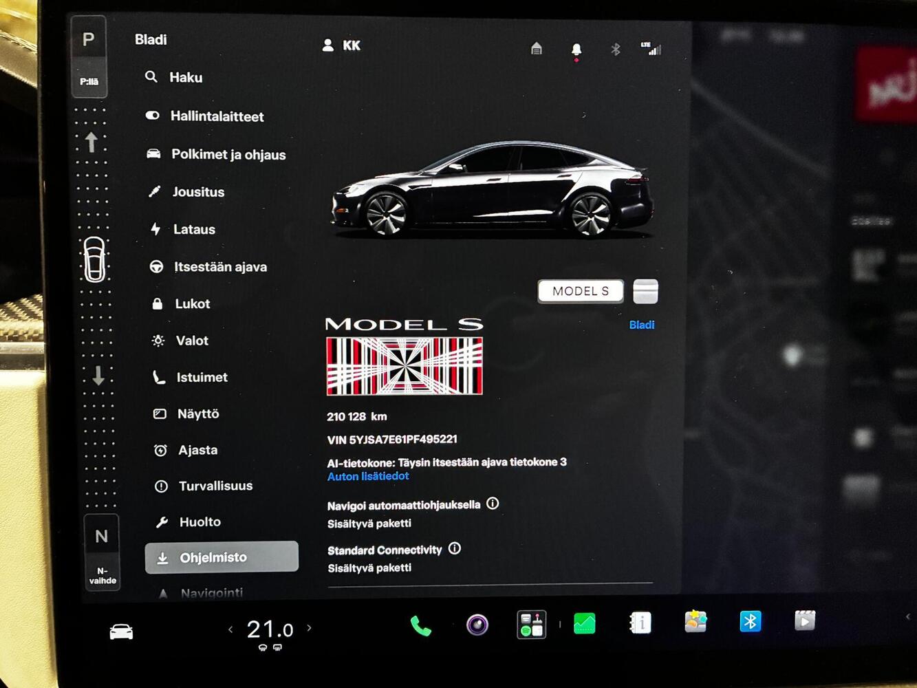 Tesla Model S vaihtoauto