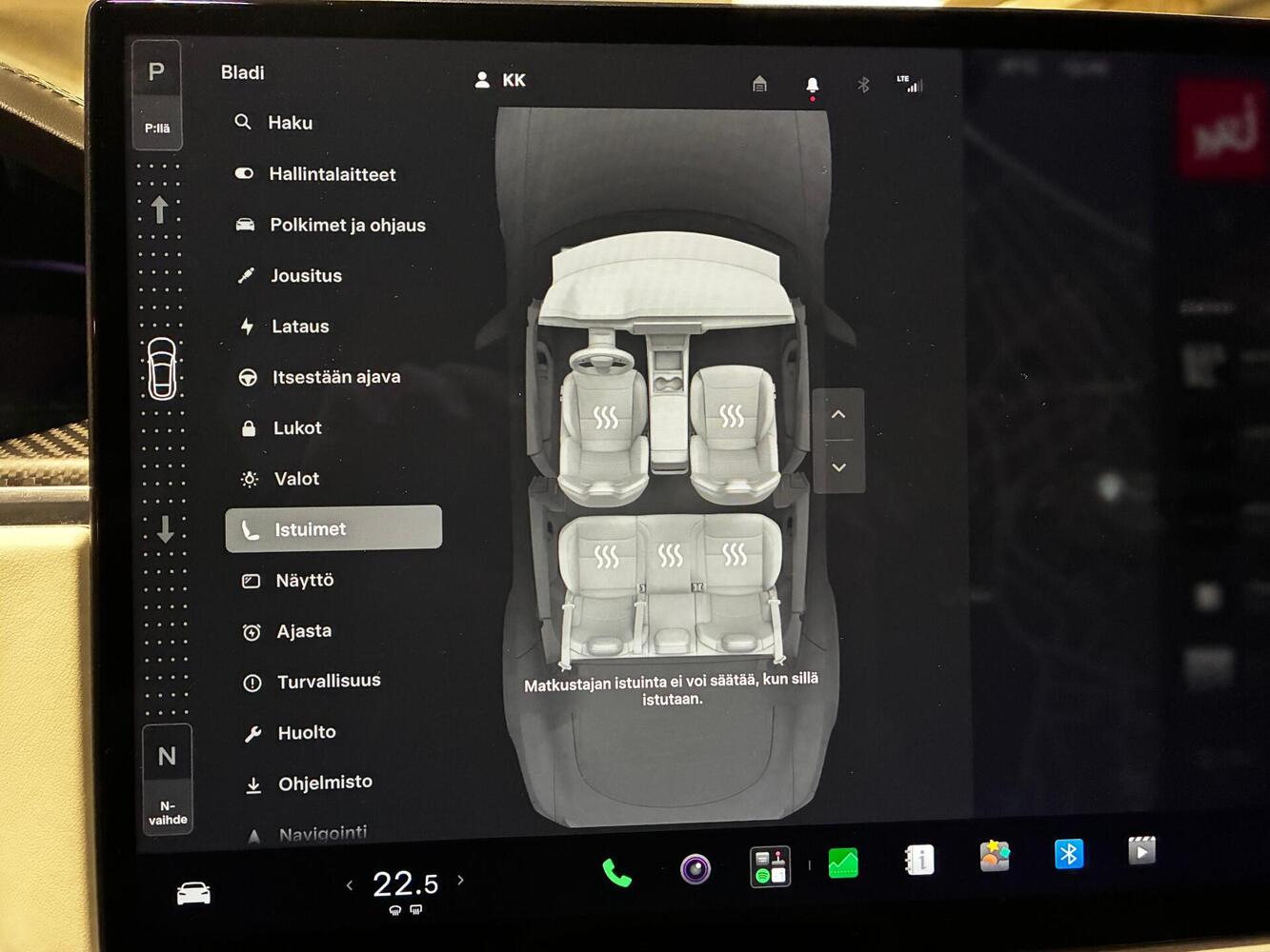 Tesla Model S vaihtoauto